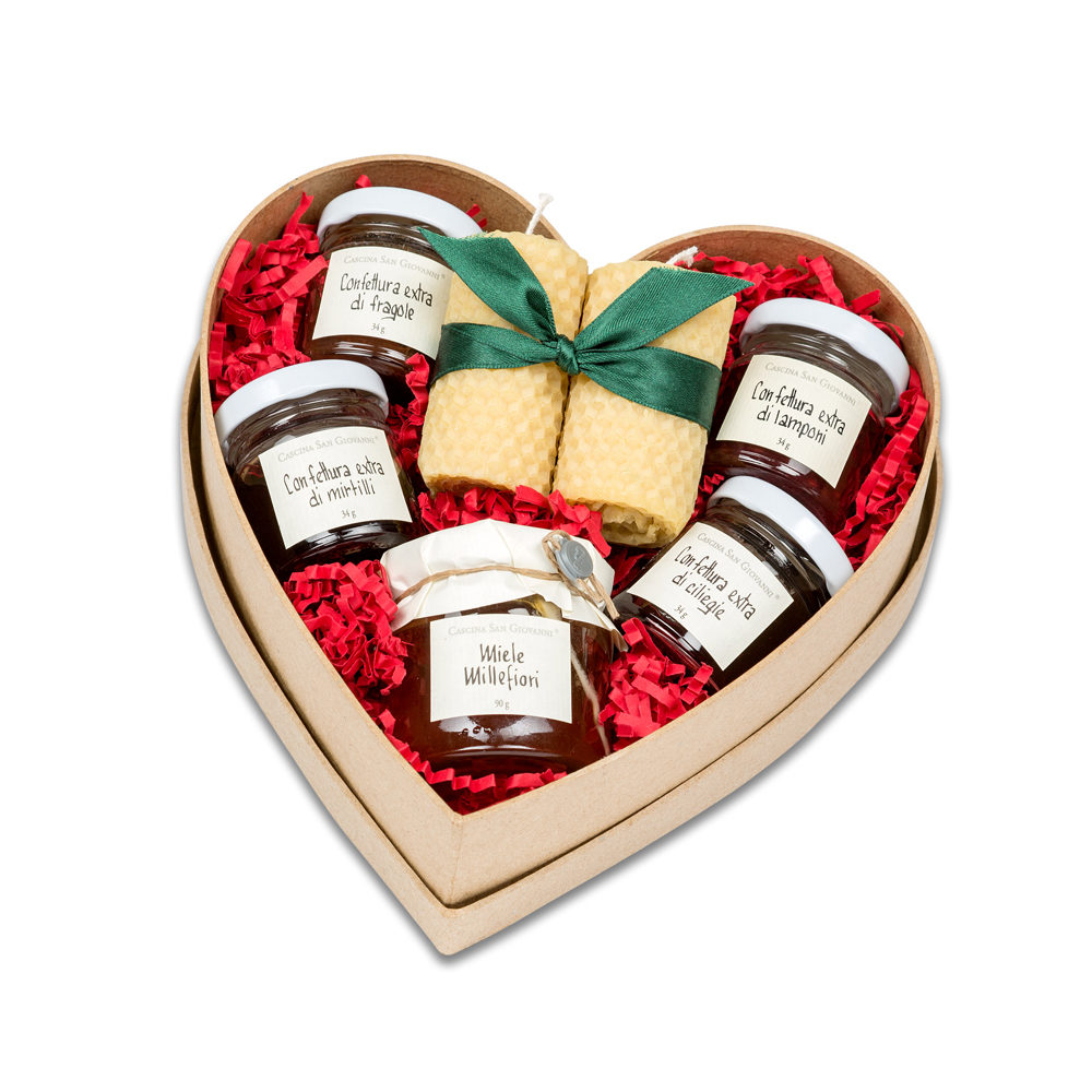 Cuore con miele e confetture